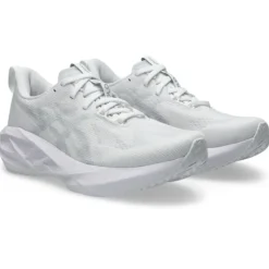 Asics Novablast 5