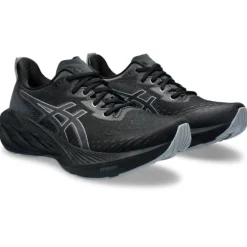 Asics Novablast 4