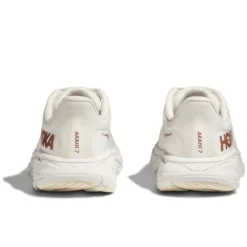 Hoka Arahi 7
