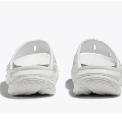 Hoka ORA Recovery Slide 3