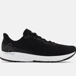 New Balance Fresh Foam Tempo v2