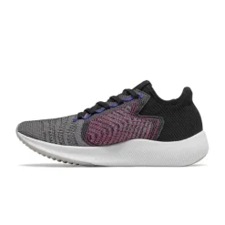 New Balance FuelCell Rebel
