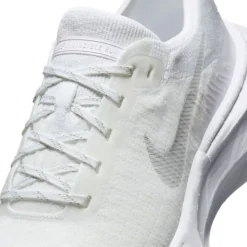 Nike Invincible 3