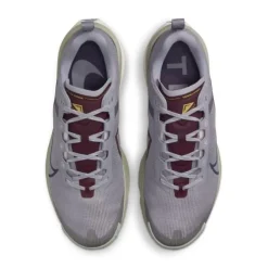Nike Kiger 9