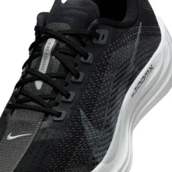 Nike Pegasus Plus