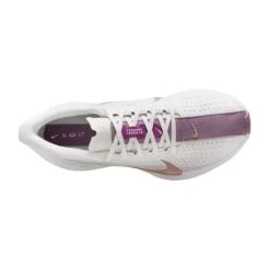 Nike Pegasus Plus