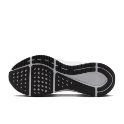 Nike Structure 25