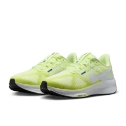 Nike Structure 25