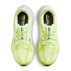 Nike Structure 25