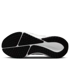 Nike Vomero 17